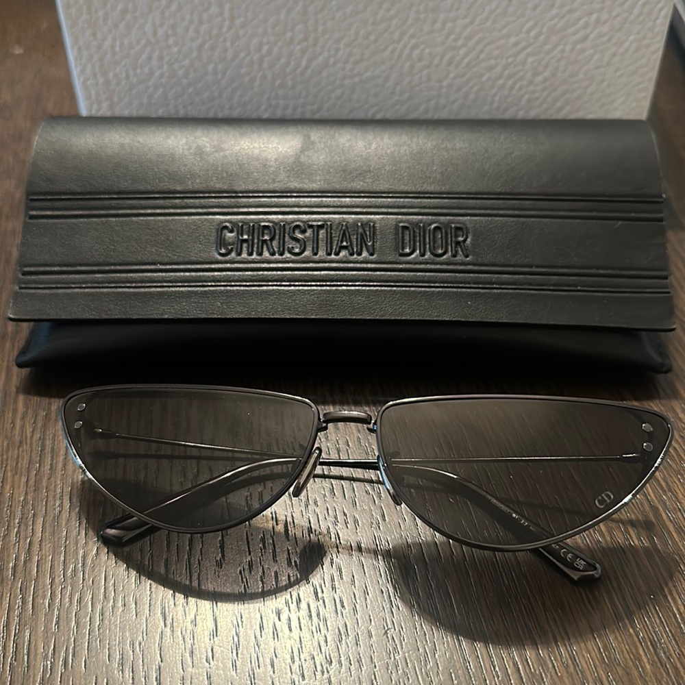 DIOR SUNGLASSES